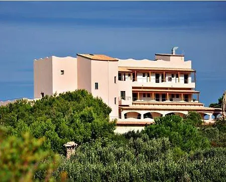Canai Resort & Spa 리조트 SantʼAntìoco